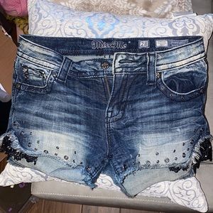 Miss me Jean shorts size 28